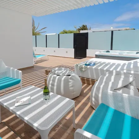 Relaxia Lanzasur Club - Aqualava Water Park Playa Blanca (Lanzarote)