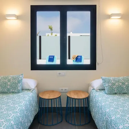 Szálloda Relaxia Lanzasur Club - Aqualava Water Park Playa Blanca (Lanzarote)