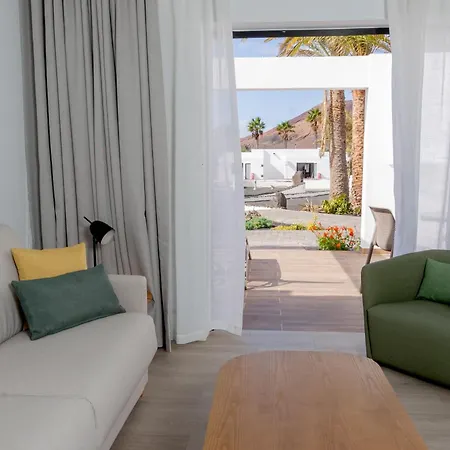 Relaxia Lanzasur Club - Aqualava Water Park Hotel Playa Blanca (Lanzarote)