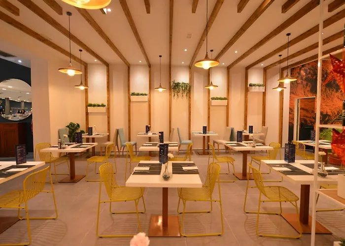 Relaxia Lanzasur Club - Aqualava Water Park Playa Blanca (Lanzarote)