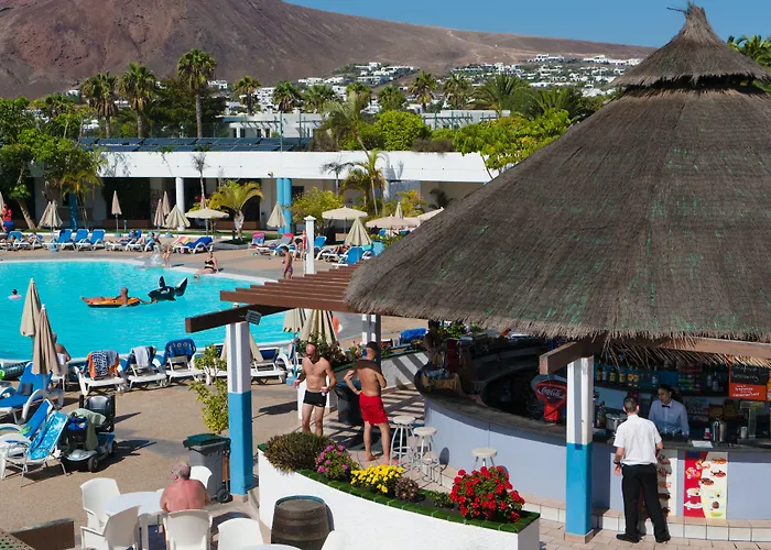 Relaxia Lanzasur Club - Aqualava Water Park Playa Blanca (Lanzarote)