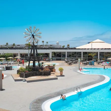 Szálloda Relaxia Lanzasur Club - Aqualava Water Park