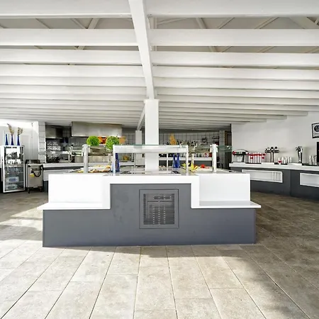 Relaxia Lanzasur Club - Aqualava Water Park Playa Blanca (Lanzarote)