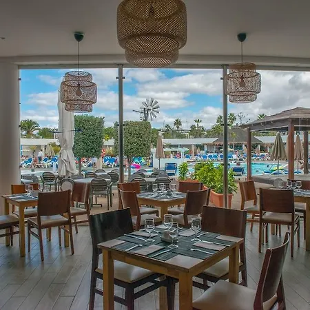 Relaxia Lanzasur Club - Aqualava Water Park Szálloda Playa Blanca