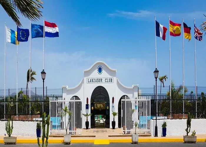 Szálloda Relaxia Lanzasur Club - Aqualava Water Park 3*