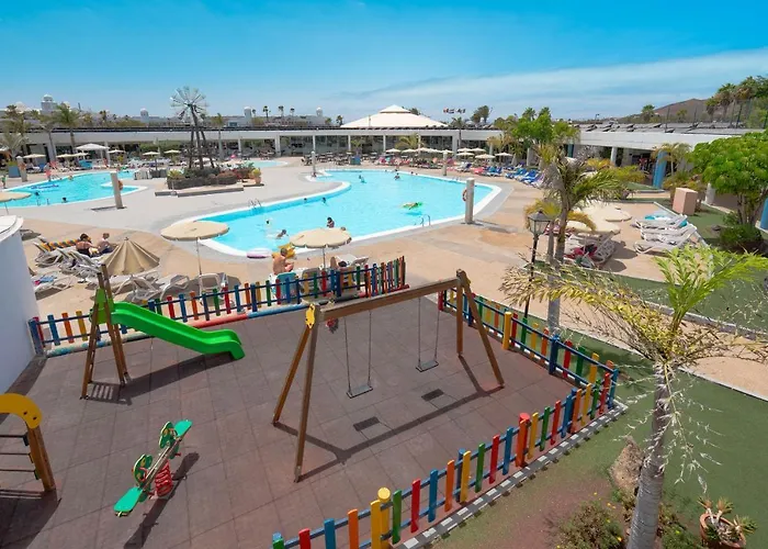 Relaxia Lanzasur Club - Aqualava Water Park 3*