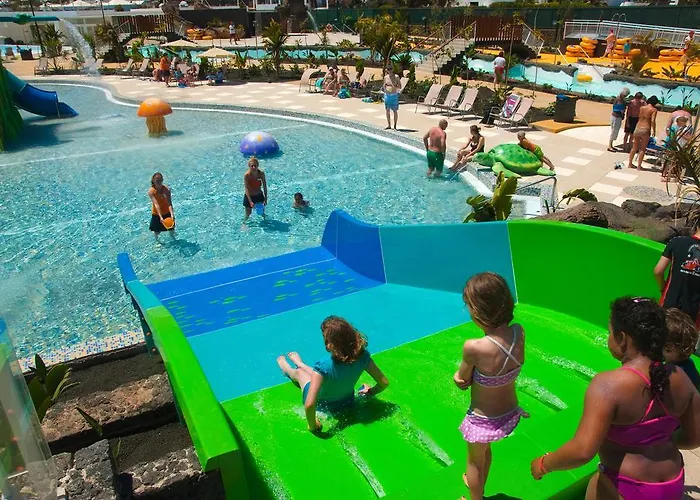 Szálloda Relaxia Lanzasur Club - Aqualava Water Park